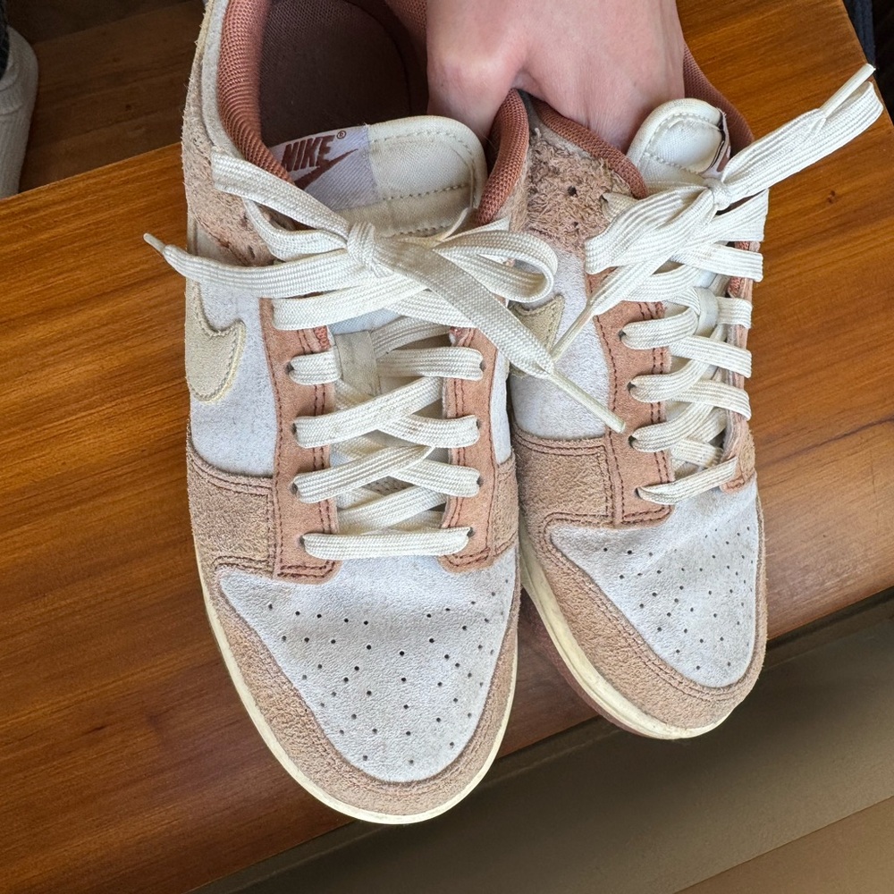 Nike Dunk “medium curry” Suede Sneakers